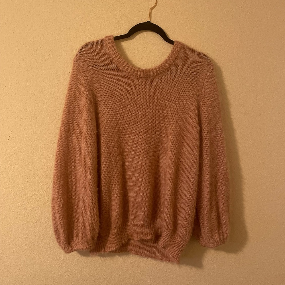 PINK SWEATER